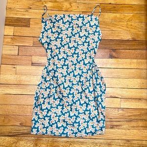 Urban outfitters NWT floral mini dress cowl neck size small